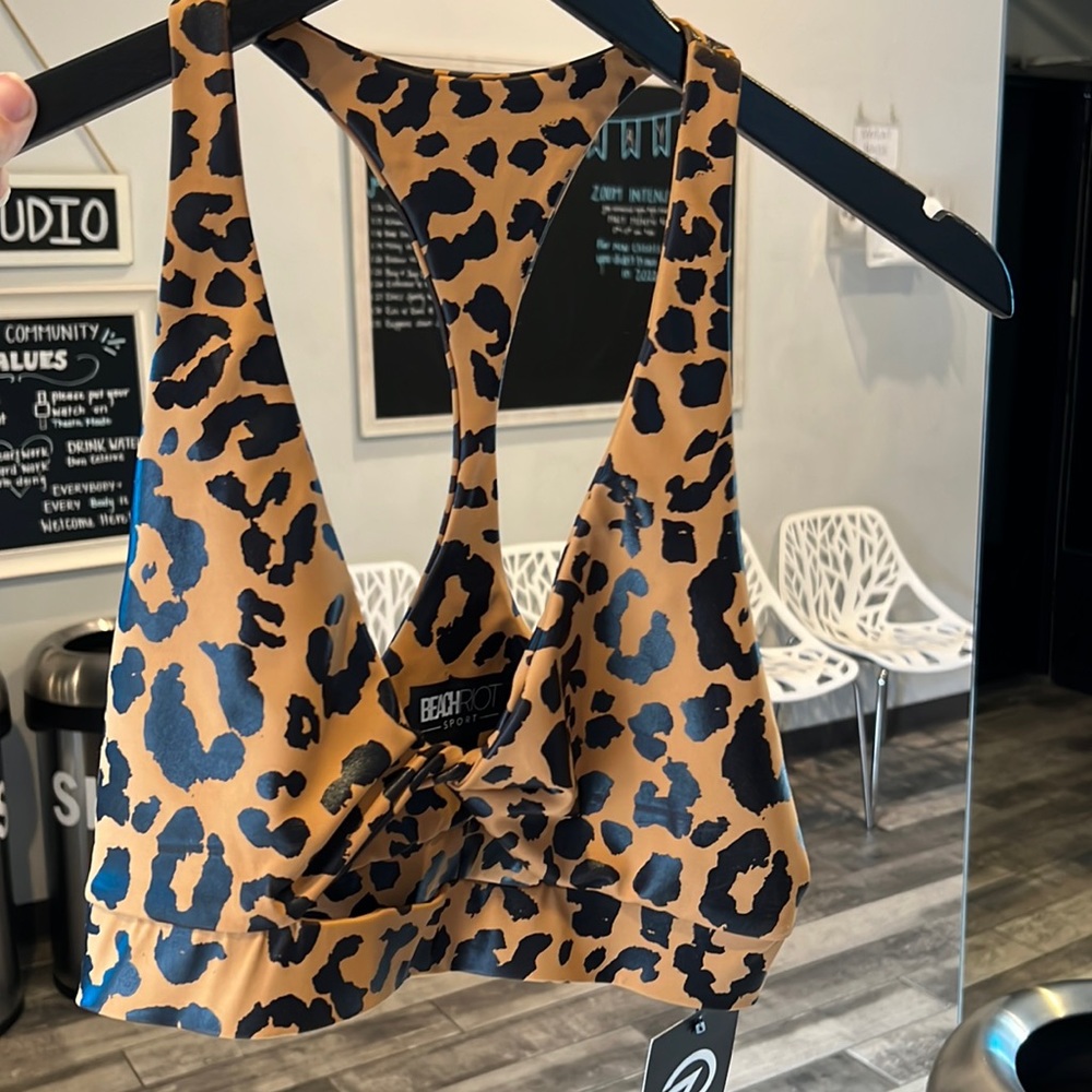 Beach Riot Leopard twist top